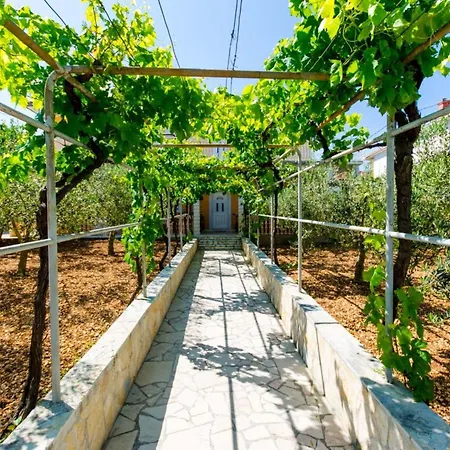 Ivana Tr -two Bedroom With Terrace A1 Apartment *